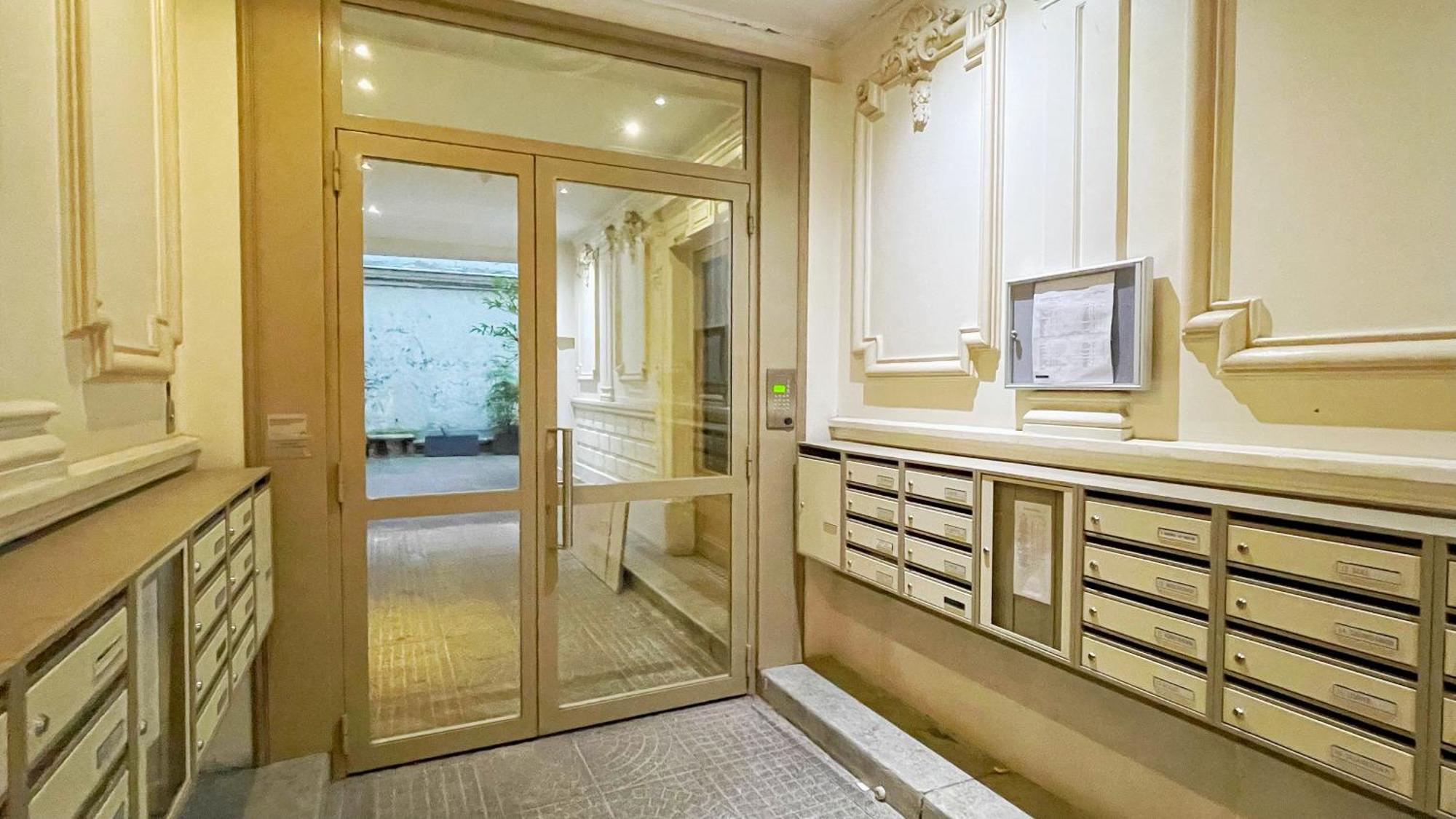 Lux Le Marais Apartment